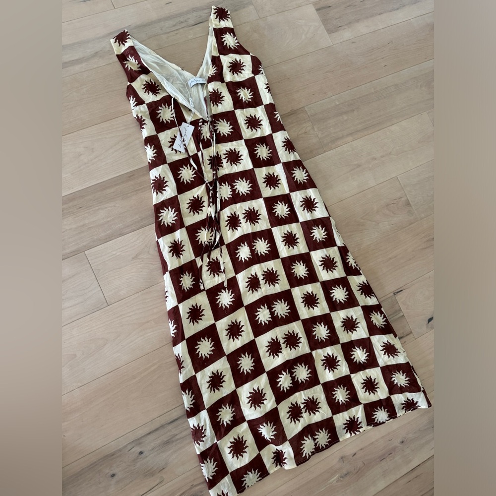 New with tags Petal & Pup size Small midi dress. Bump friendly.